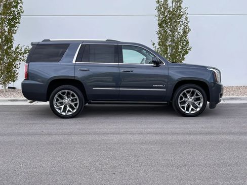 Used 2020 GMC Yukon Denali w/ Denali Ultimate Package image 3