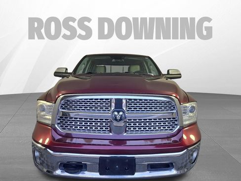 Used 2018 RAM 1500 Laramie w/ Convenience Group AWD/4WD image 2
