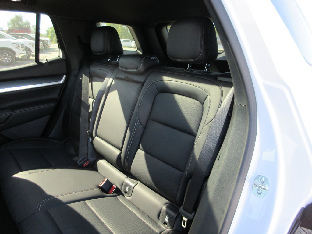 New 2027 GMC Terrain Elevation w/ Elevation Premium Package AWD/4WD image 10
