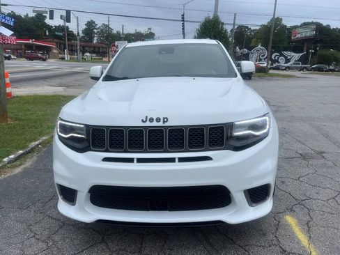 Used 2018 Jeep Grand Cherokee Trackhawk w/ Trailer Tow Group IV AWD/4WD image 8