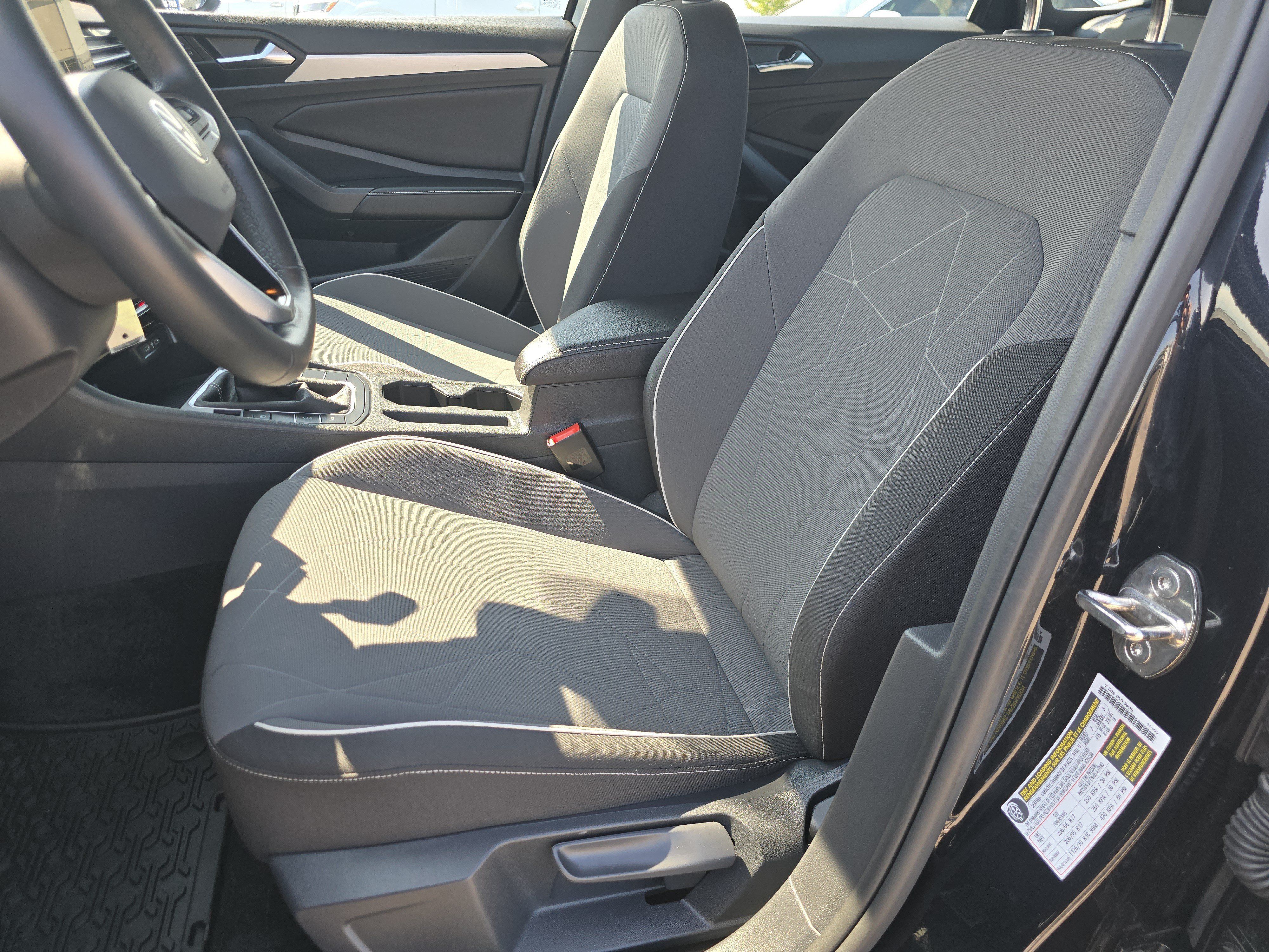 Certified 2026 Volkswagen Jetta Sport FWD image 19