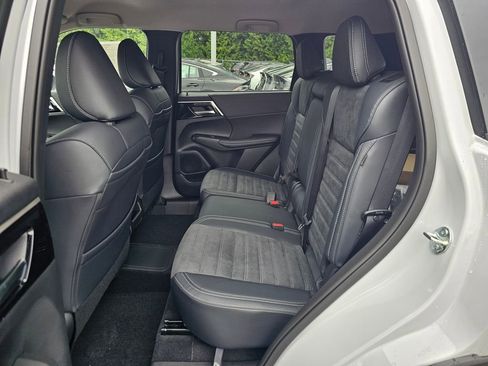 New 2026 Nissan Rogue SL AWD/4WD image 21