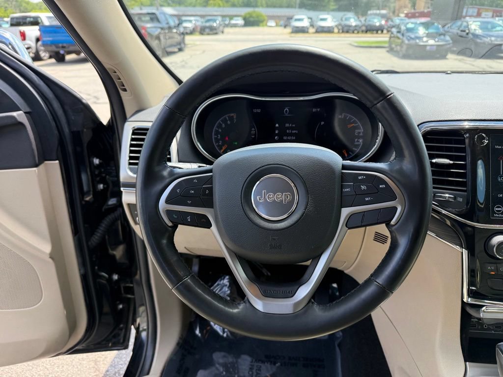 Used 2021 Jeep Grand Cherokee Limited AWD/4WD image 12