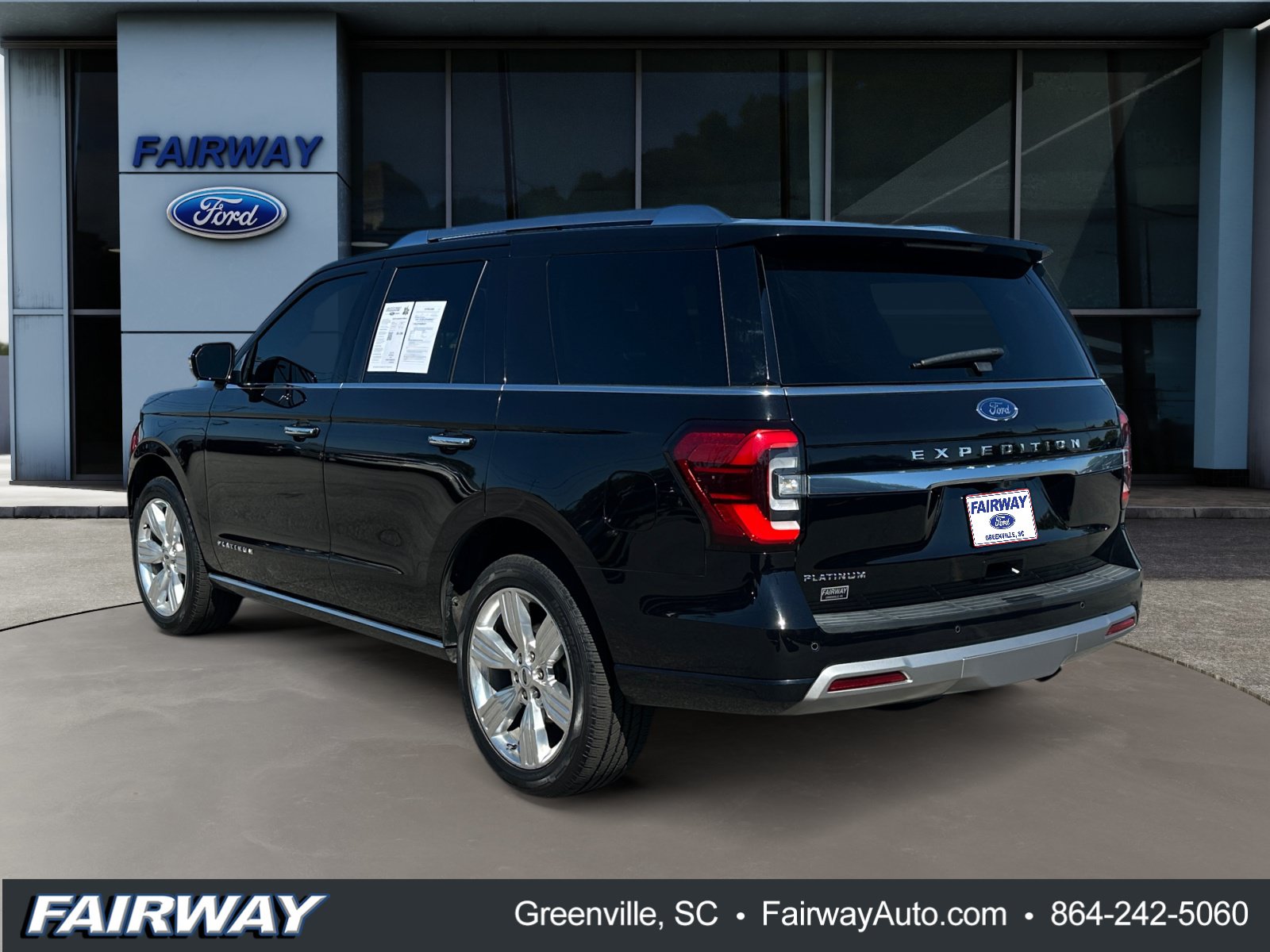 Used 2023 Ford Expedition Platinum RWD image 4