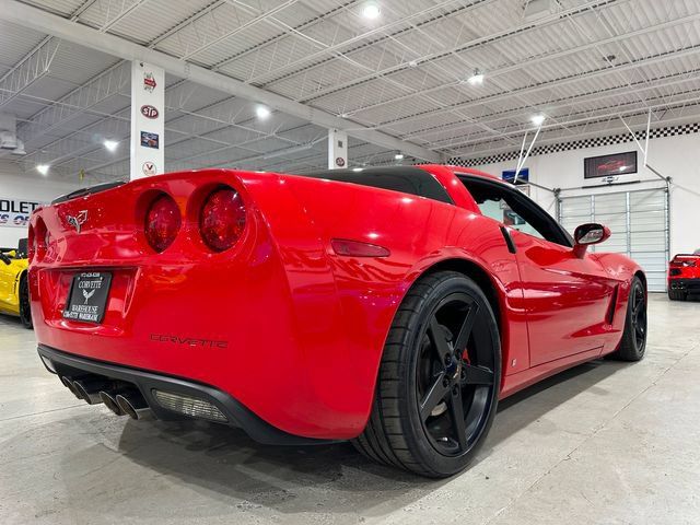 Used 2009 Chevrolet Corvette Coupe RWD image 3