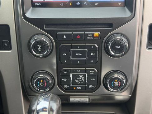 Used 2014 Ford F150 FX4 w/ Equipment Group 402A Luxury image 39