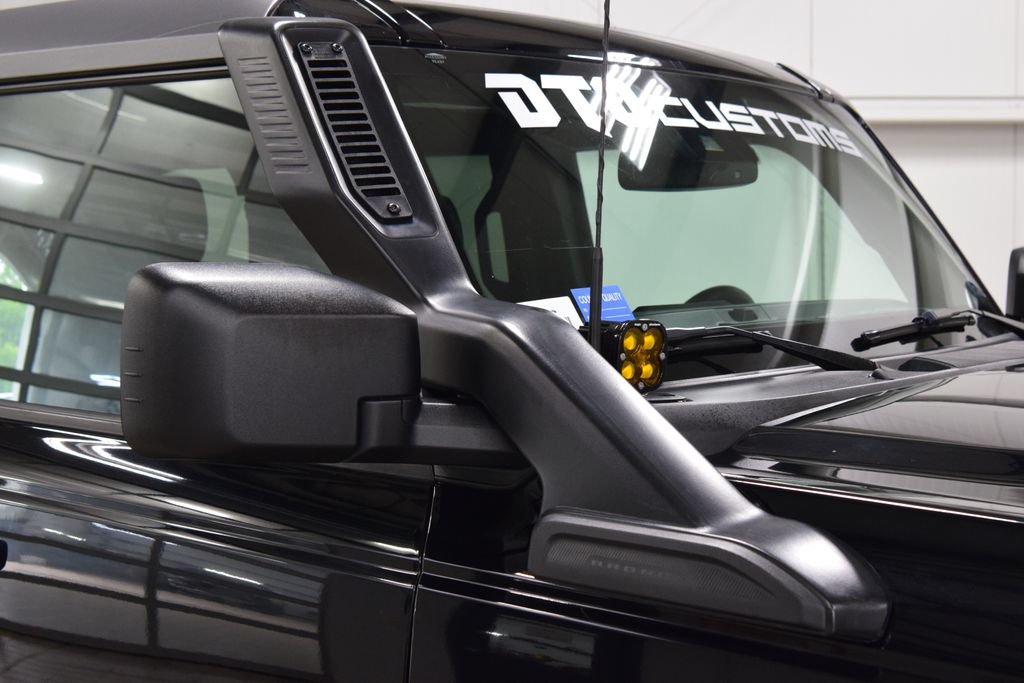 Used 2024 Ford Bronco Everglades AWD/4WD image 18