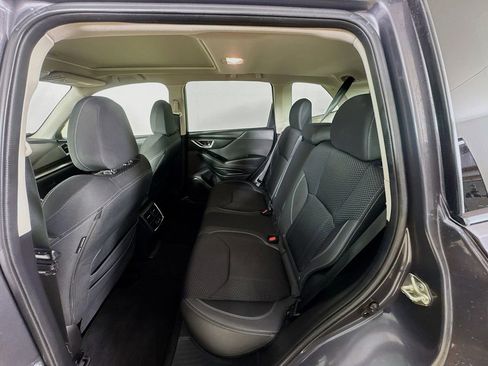 Used 2020 Subaru Forester Premium image 19