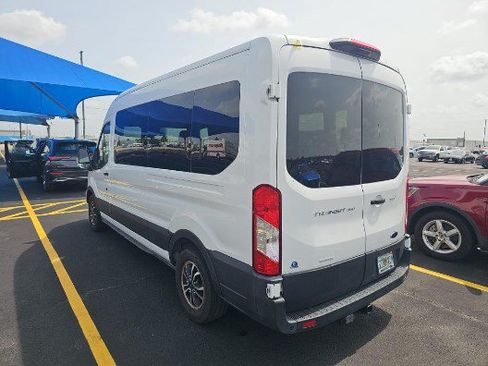Used 2022 Ford Transit 350 XLT RWD image 4