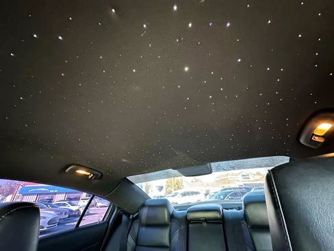 Used 2015 Dodge Charger SXT w/ Premium Group image 36