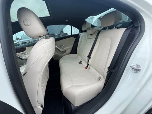 Used 2021 Mercedes-Benz A 220 4MATIC image 24