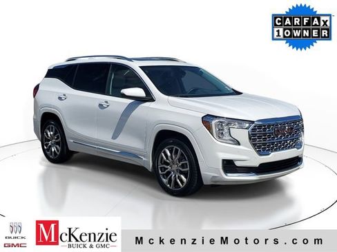 Used 2023 GMC Terrain Denali w/ LPO, Floor Liner Package AWD/4WD image 1