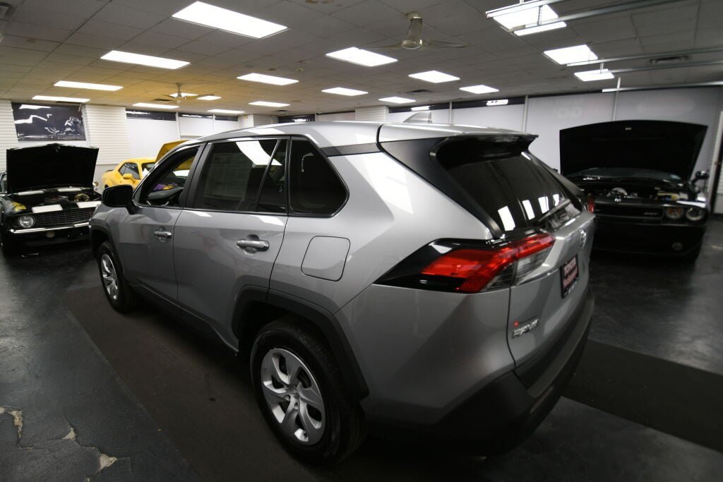 Certified 2025 Toyota RAV4 LE FWD image 6
