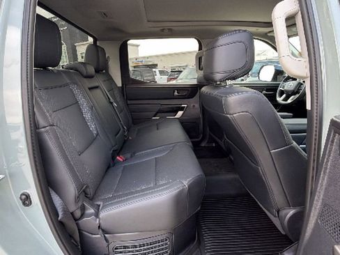 Used 2024 Toyota Tundra Limited AWD/4WD image 29