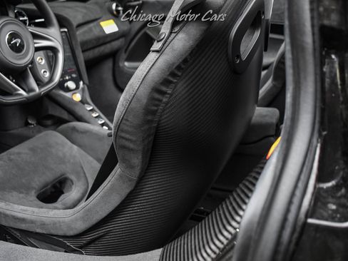 Used 2025 McLaren 750S Spider RWD image 21
