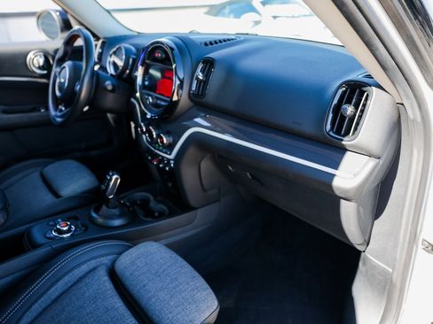 Used 2020 MINI Cooper Countryman S w/ Premium Package image 27