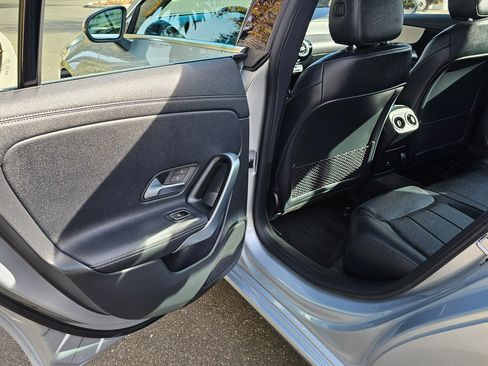 Used 2025 Mercedes-Benz CLA 250 4MATIC image 15