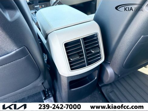 New 2026 Kia Sportage EX image 18