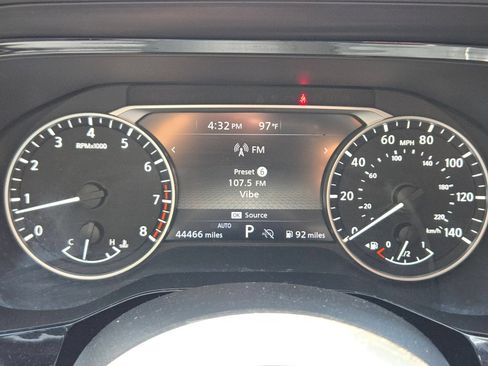 Used 2024 Nissan Pathfinder Rock Creek AWD/4WD image 11