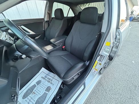 Used 2011 Toyota Camry SE w/ SE Extra-Value Pkg #1 image 18