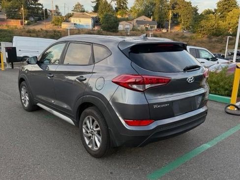 Used 2018 Hyundai Tucson SEL AWD/4WD image 4