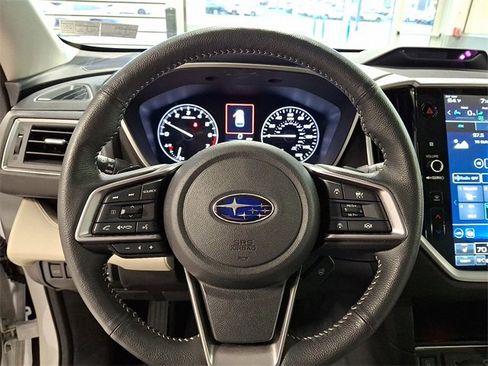 Certified 2025 Subaru Ascent Limited w/ Popular Package #2 image 20