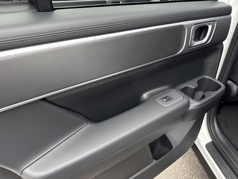 New 2026 Hyundai Santa Fe SE image 11