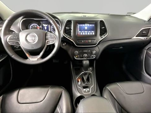 Used 2021 Jeep Cherokee Latitude Plus FWD image 7