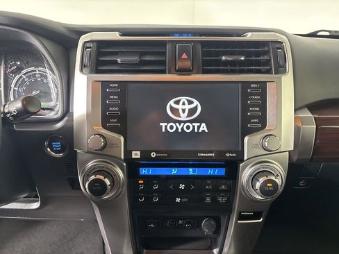Used 2021 Toyota 4Runner Limited AWD/4WD image 17