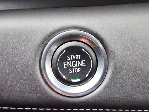 Certified 2024 Cadillac Escalade Sport Platinum w/ LPO, ONYX Package image 22