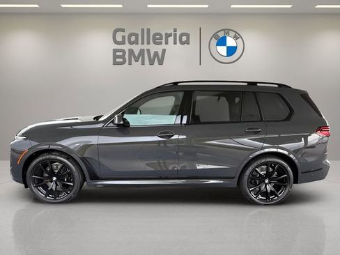 Used 2026 BMW X7 xDrive40i image 16