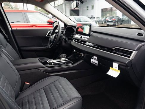 New 2026 Mitsubishi Outlander SE image 26