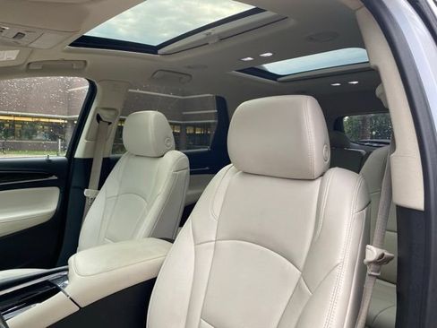 Used 2022 Buick Enclave Premium w/ Experience Buick Package AWD/4WD image 14