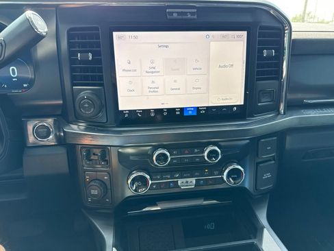 Used 2025 Ford F250 Lariat w/ Lariat Ultimate Package AWD/4WD image 17