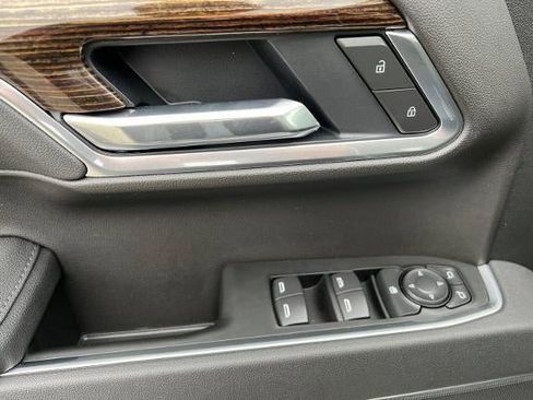 New 2026 GMC Sierra 1500 SLE w/ Preferred Package image 10