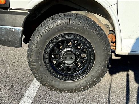 Used 2013 Chevrolet Express 2500 LT w/ LT Preferred Equipment Group image 5