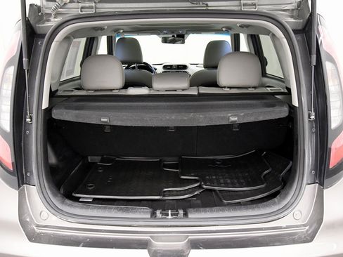 Used 2018 Kia Soul + w/ + Primo LIT Package image 7