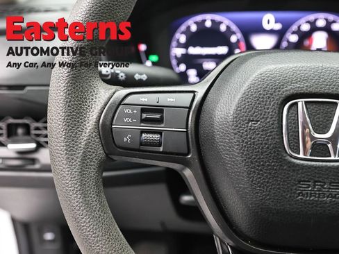 Used 2024 Honda Accord EX image 15
