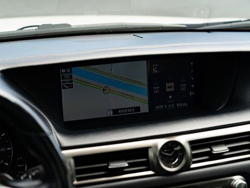 Used 2016 Lexus GS 350 AWD w/ Premium Package image 22