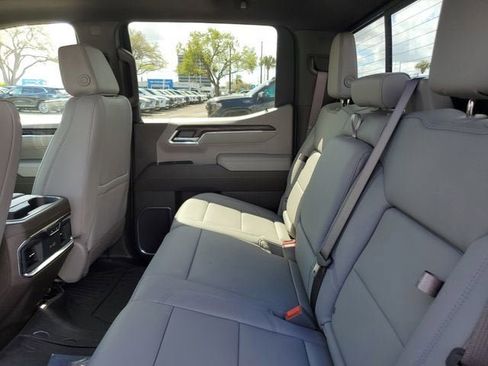 New 2026 GMC Sierra 1500 SLT w/ SLT Premium Plus Package AWD/4WD image 13