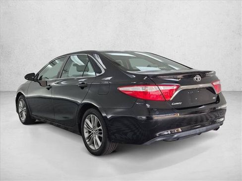 Used 2015 Toyota Camry SE FWD image 8