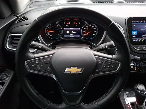 Used 2020 Chevrolet Equinox LT image 19