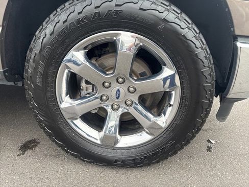 Used 2022 Ford F150 Lariat w/ Equipment Group 502A High image 37