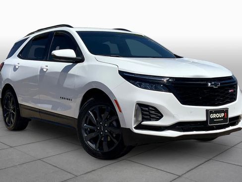 Used 2024 Chevrolet Equinox RS w/ RS Leather Package FWD image 3