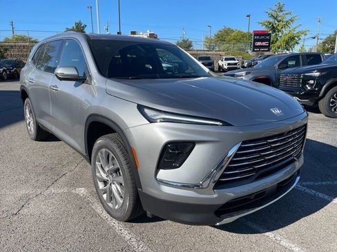 New 2026 Buick Enclave Preferred w/ Power Package image 4