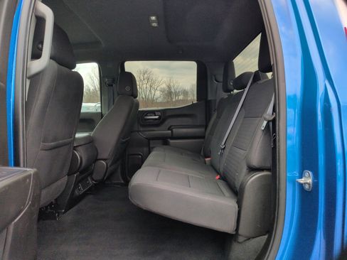 Used 2022 Chevrolet Silverado 1500 Custom image 15