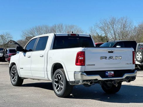 Used 2025 RAM 1500 Laramie AWD/4WD image 13
