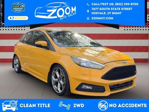 Used 2016 Ford Focus ST image 1