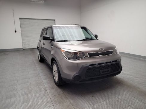 Used 2016 Kia Soul image 14