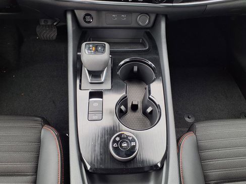 New 2026 Nissan Rogue SV AWD/4WD image 15
